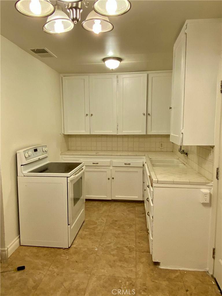 Cathedral City, CA 92234,37540 Van Fleet AVE