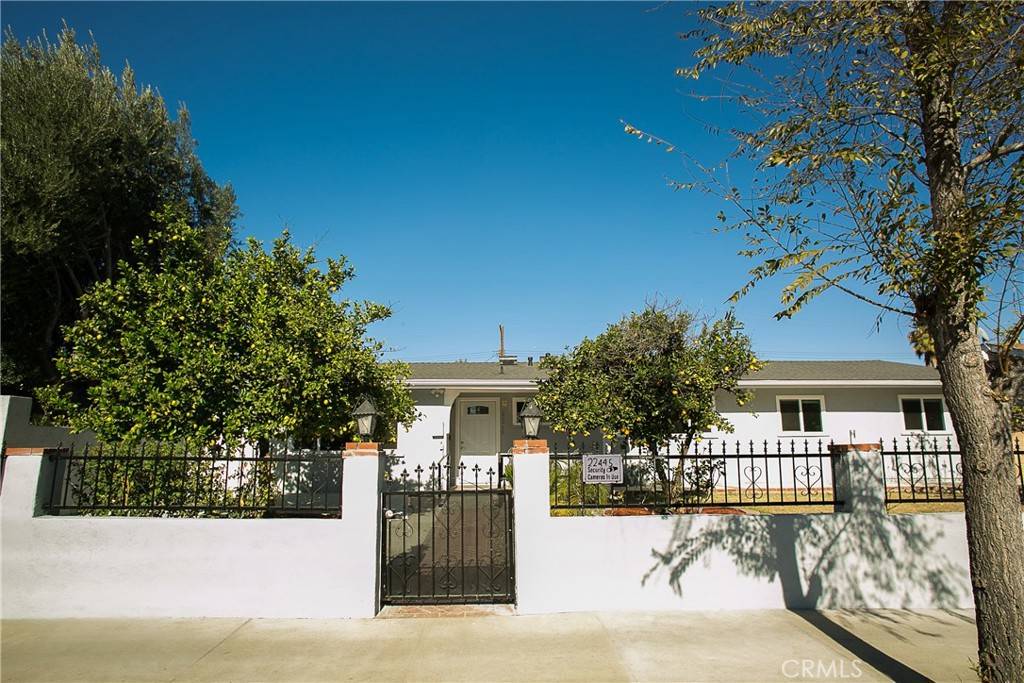 West Hills, CA 91307,22445 vanowen st