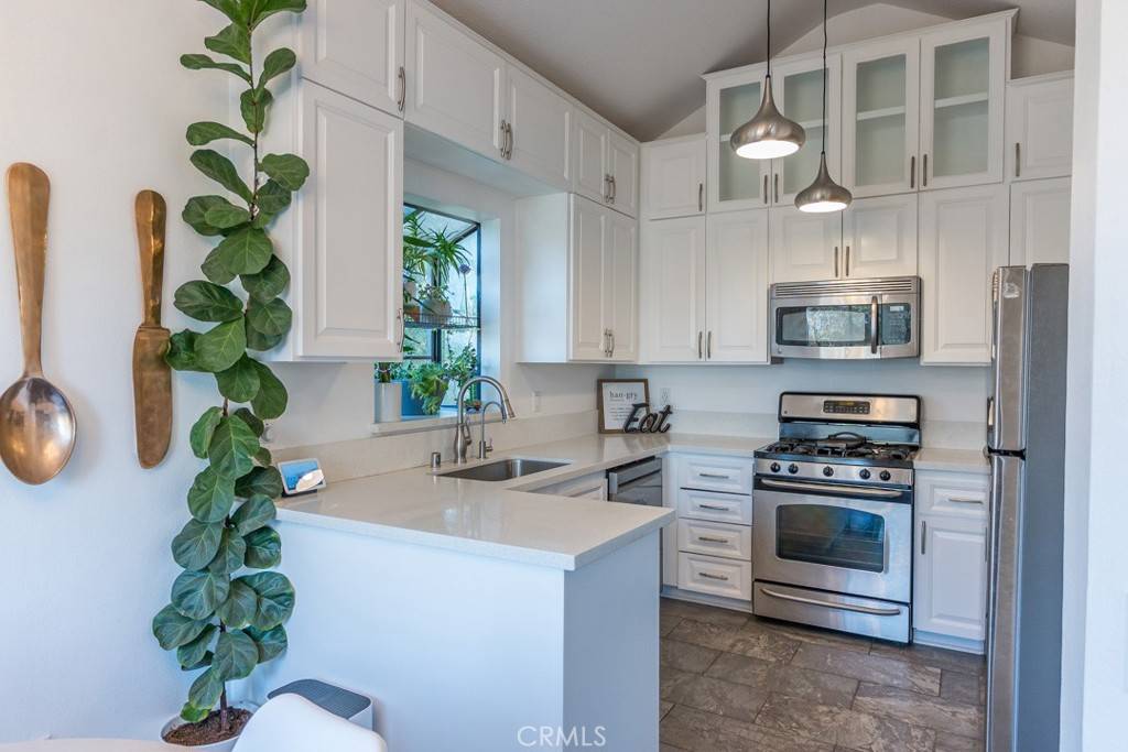 Canyon Country, CA 91387,18213 Flynn DR #132