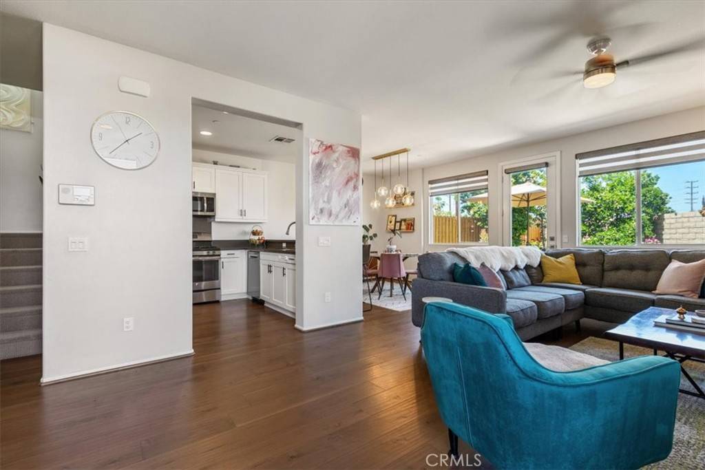 North Hollywood, CA 91606,11159 W Laughlin LN