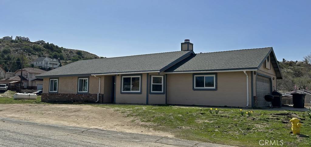 Lake Hughes, CA 93532,14402 Boxtree ST