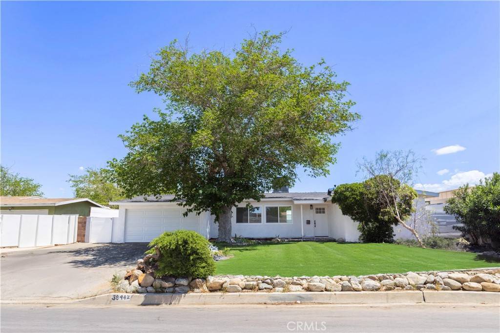 Palmdale, CA 93550,38442 21st ST E