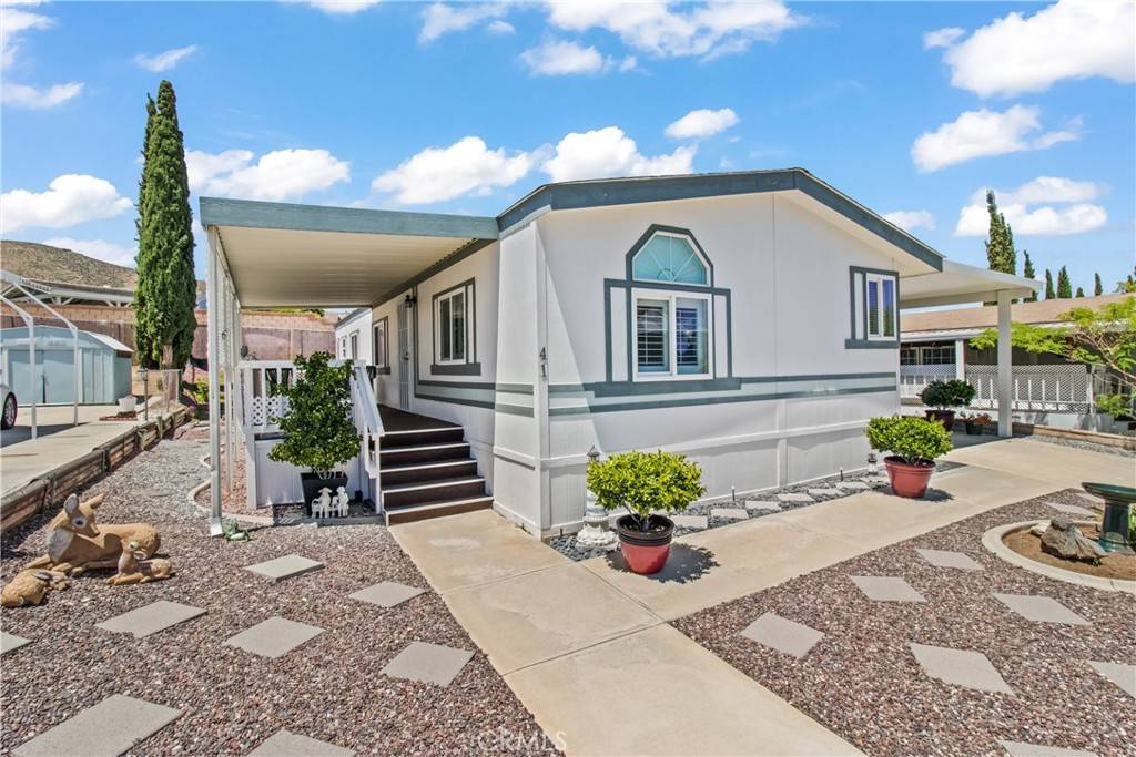 Palmdale, CA 93551,5200 Entrar DR #41