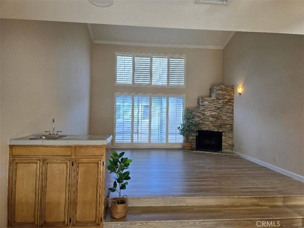 Sherman Oaks, CA 91403,14853 Hartsook ST #106