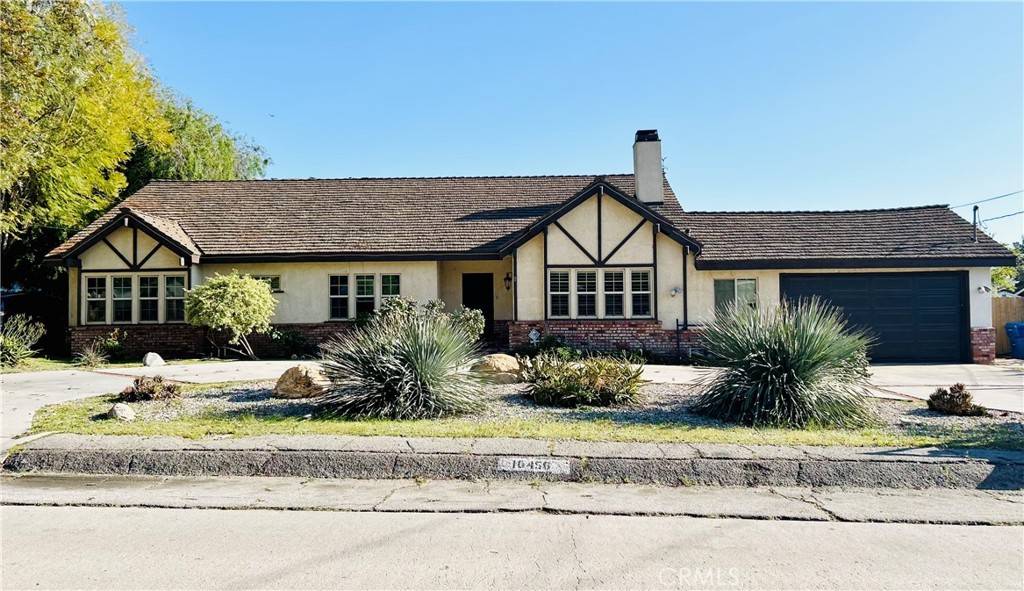 Sun Valley, CA 91352,10450 Penrose ST