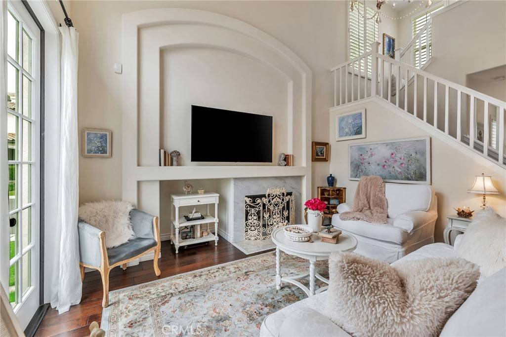 Valencia, CA 91354,23302 Montecito PL