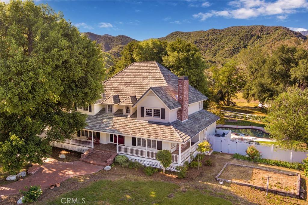 Canyon Country, CA 91387,15548 Iron Canyon RD