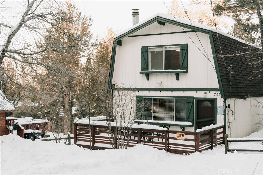 Sugarloaf, CA 92386,753 Maple LN