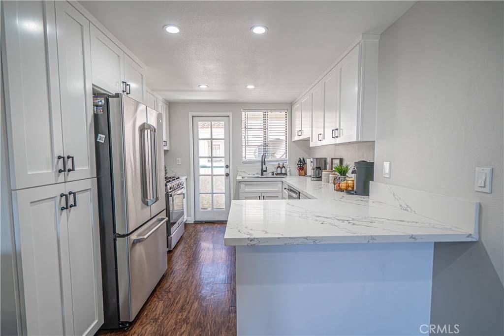 Canyon Country, CA 91387,18111 Erik CT #445