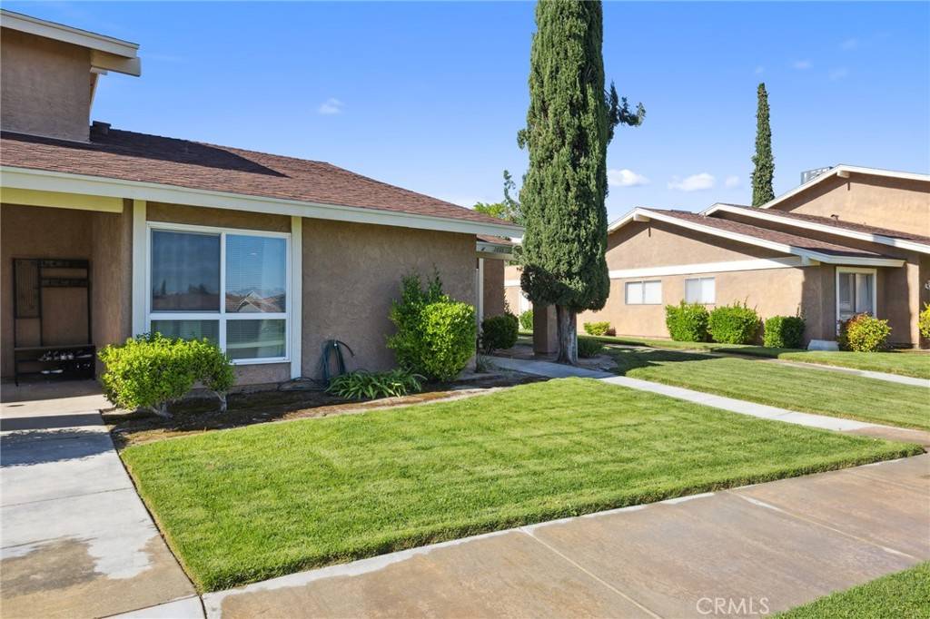 Lancaster, CA 93536,2865 W Avenue J4