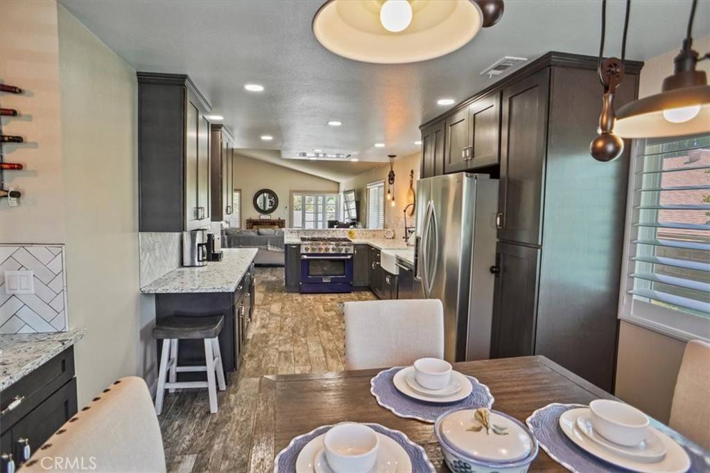 Valencia, CA 91354,27754 Laurel Creek CIR