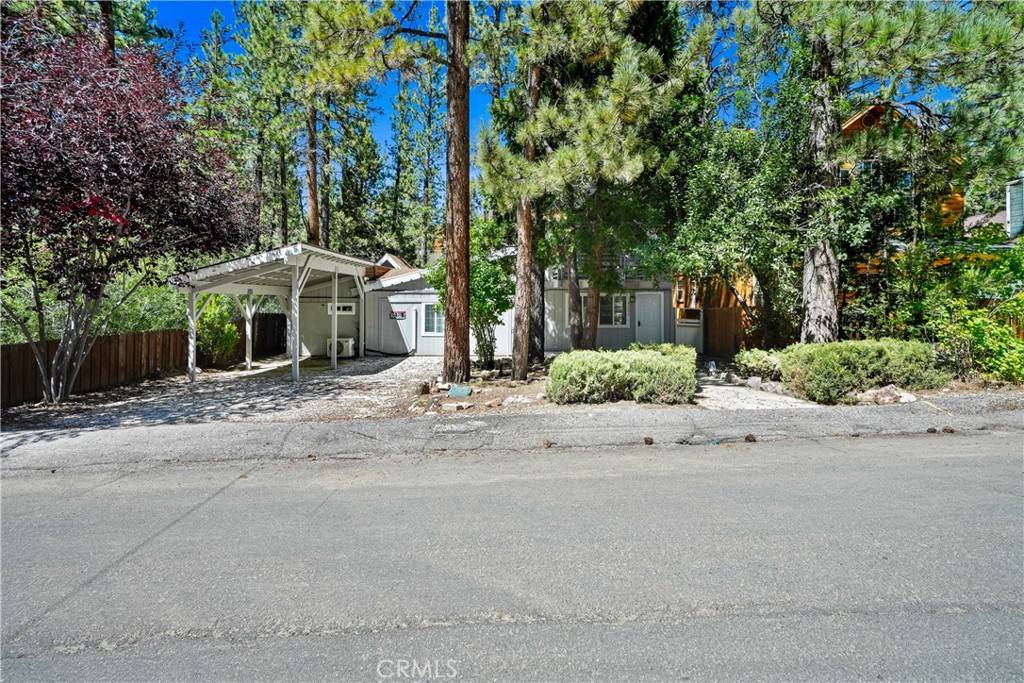 Big Bear Lake, CA 92315,43032 Sunset DR