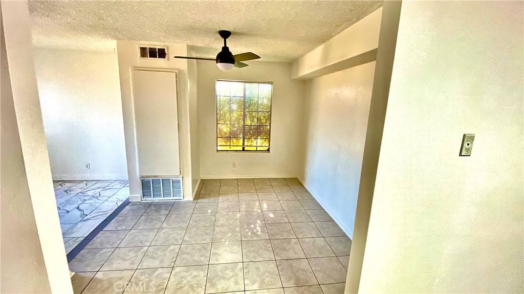 Palmdale, CA 93550,2260 Q4 AVE E #70
