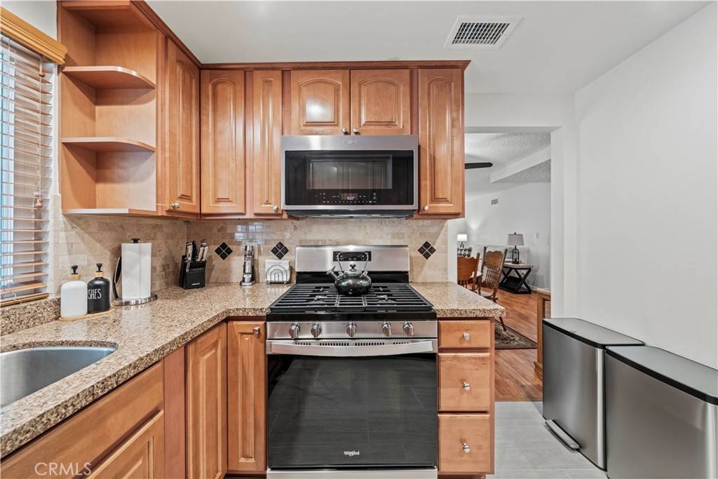 Newhall, CA 91321,19439 Oak Crossing RD