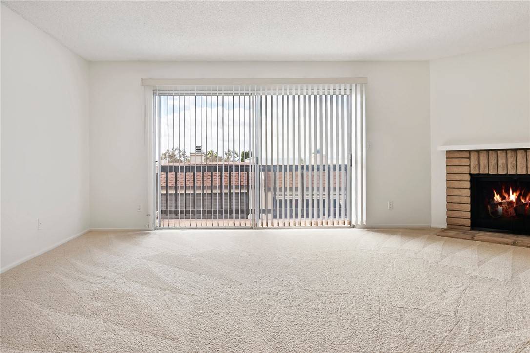 Granada Hills, CA 91344,15555 Crestview LN #94