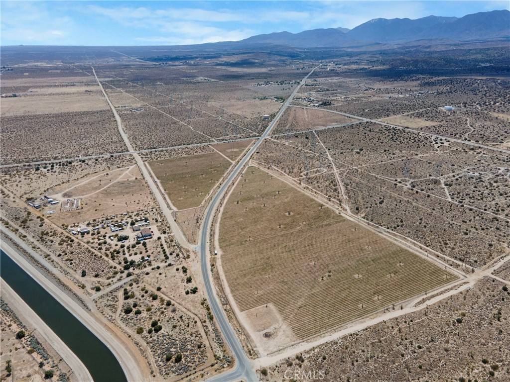 Palmdale, CA 93552,87 Fort Tejon RD
