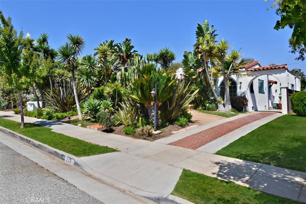 Santa Monica, CA 90403,913 24th ST