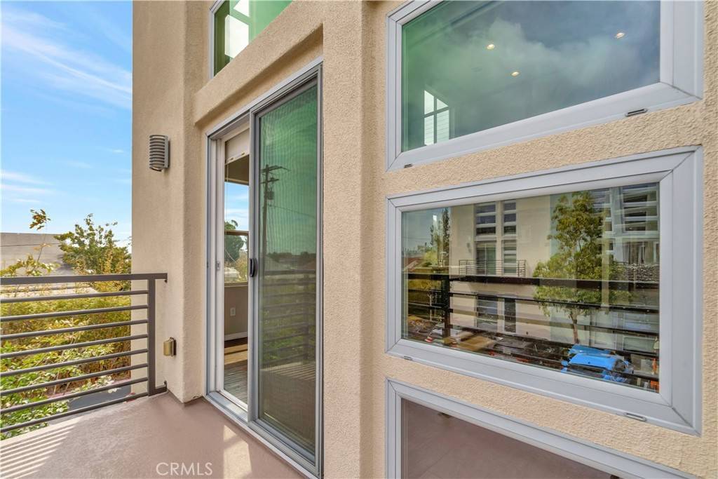 Gardena, CA 90248,1508 W Artesia #H