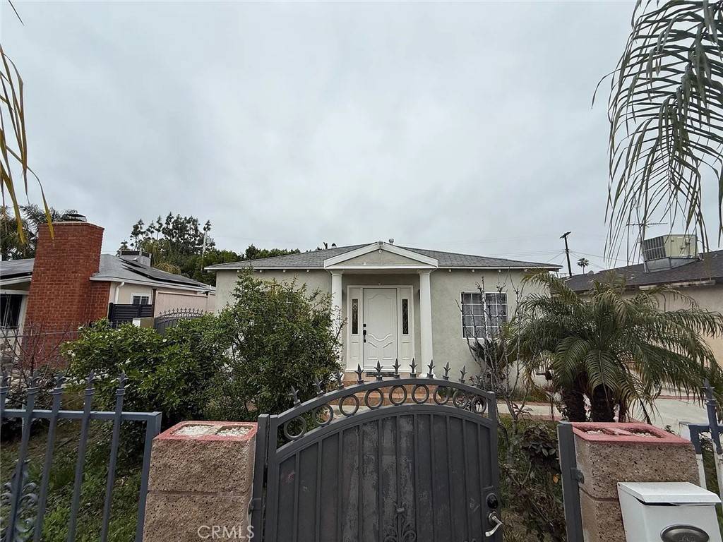 North Hollywood, CA 91606,6506 Teesdale AVE