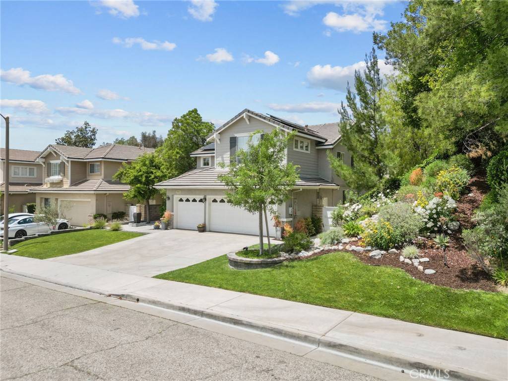 Valencia, CA 91354,23611 Clearidge DR