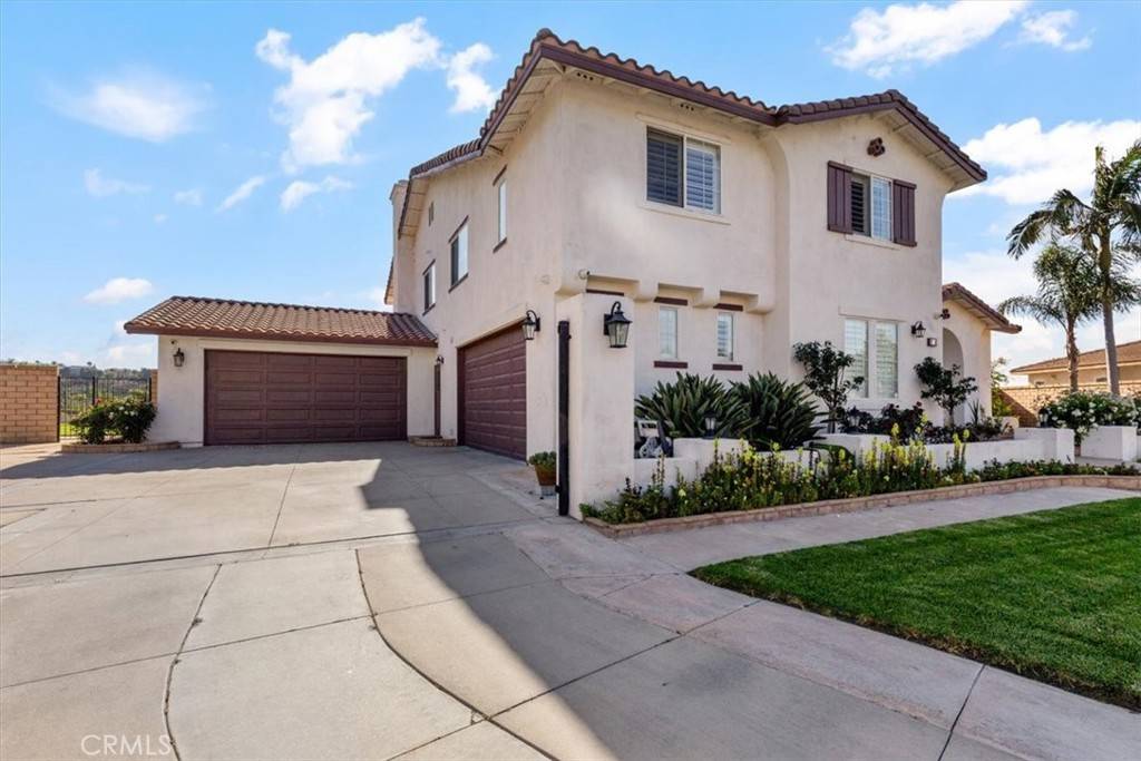 Norco, CA 92860,1034 Thoroughbred LN