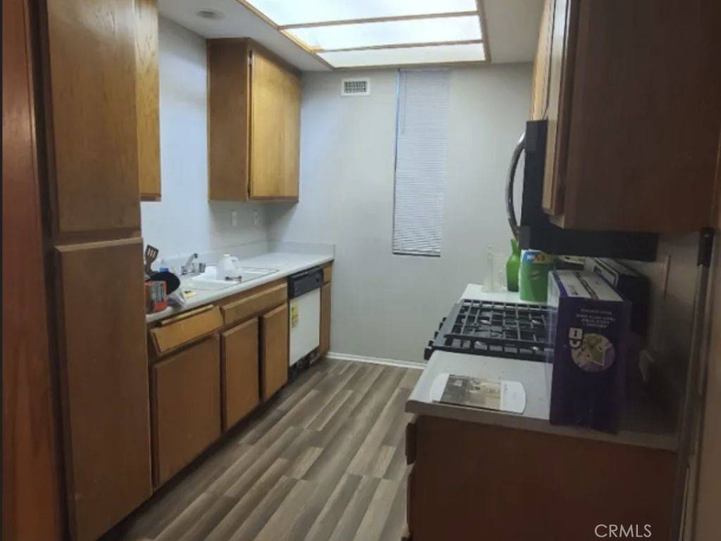 Lancaster, CA 93536,2805 W Avenue K12 #143