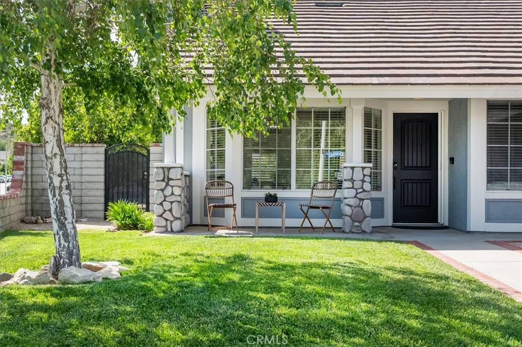 Saugus, CA 91390,28701 Citrus PL