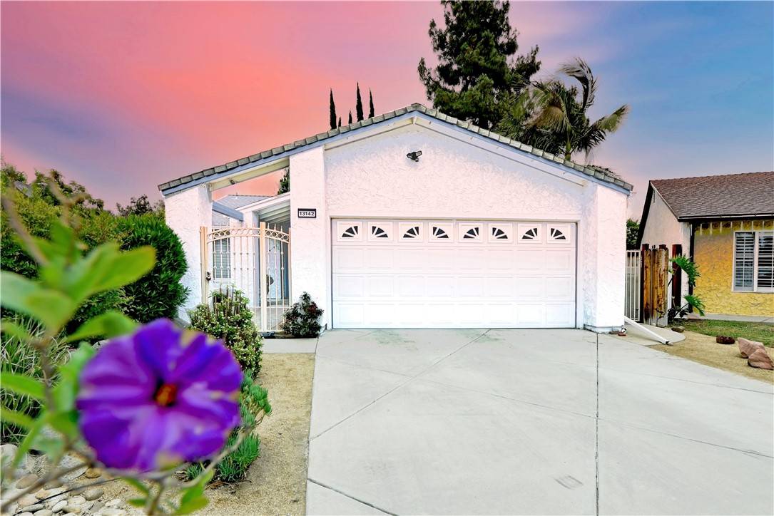 Arleta, CA 91331,13142 Reedley ST