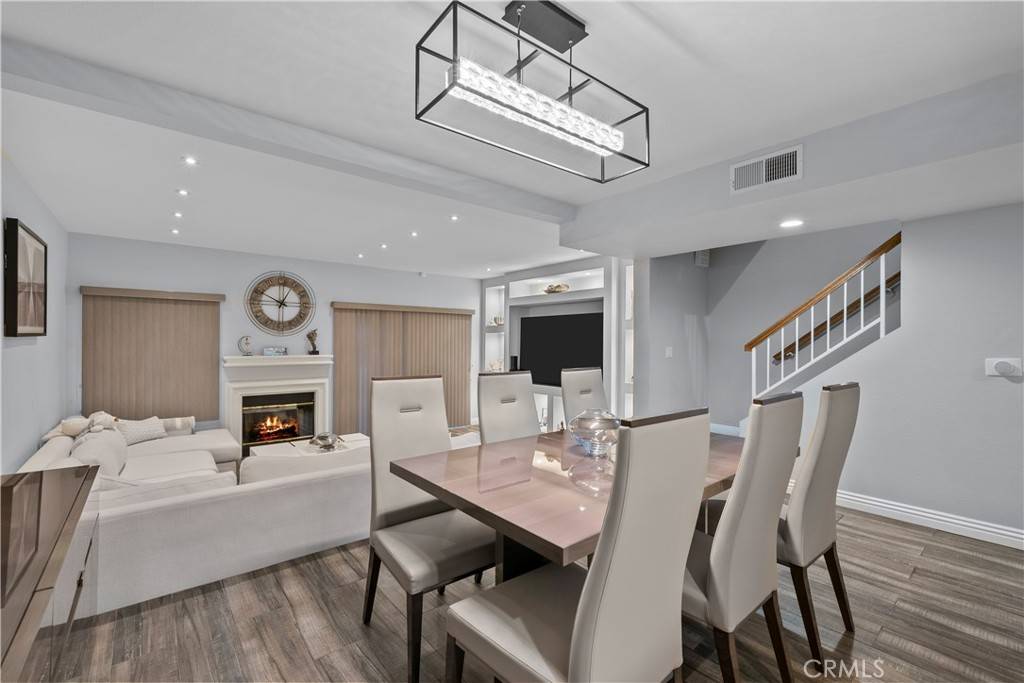Granada Hills, CA 91344,15762 Midwood DR #3