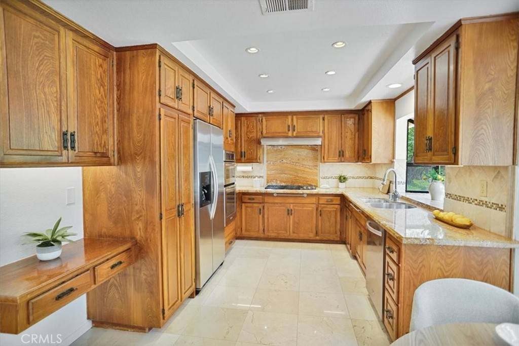Porter Ranch, CA 91326,11859 Laughton WAY