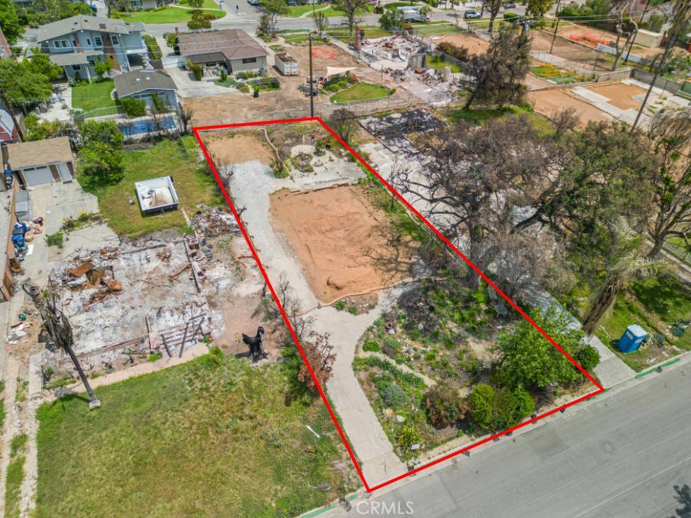 Altadena, CA 91001,2160 Maiden LN