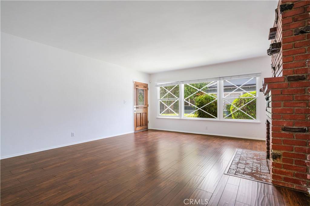 Woodland Hills, CA 91364,5213 Topanga Canyon BLVD
