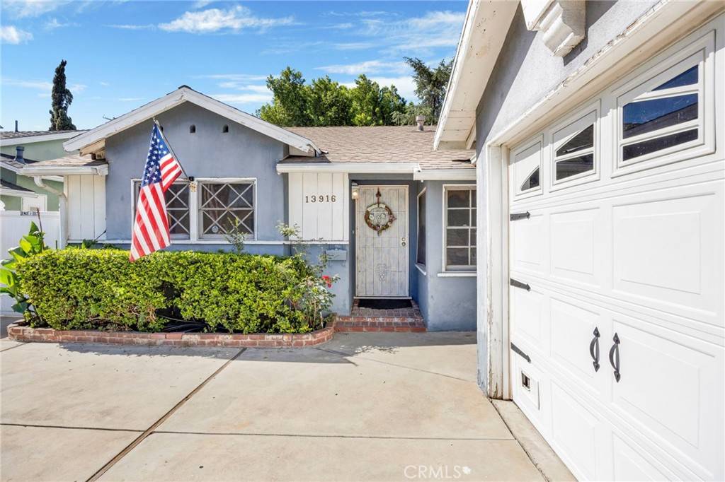 Van Nuys, CA 91405,13916 Cantlay ST