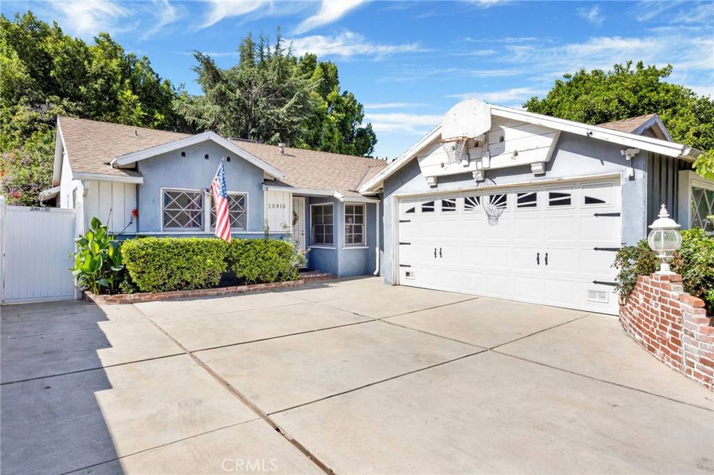 Van Nuys, CA 91405,13916 Cantlay ST