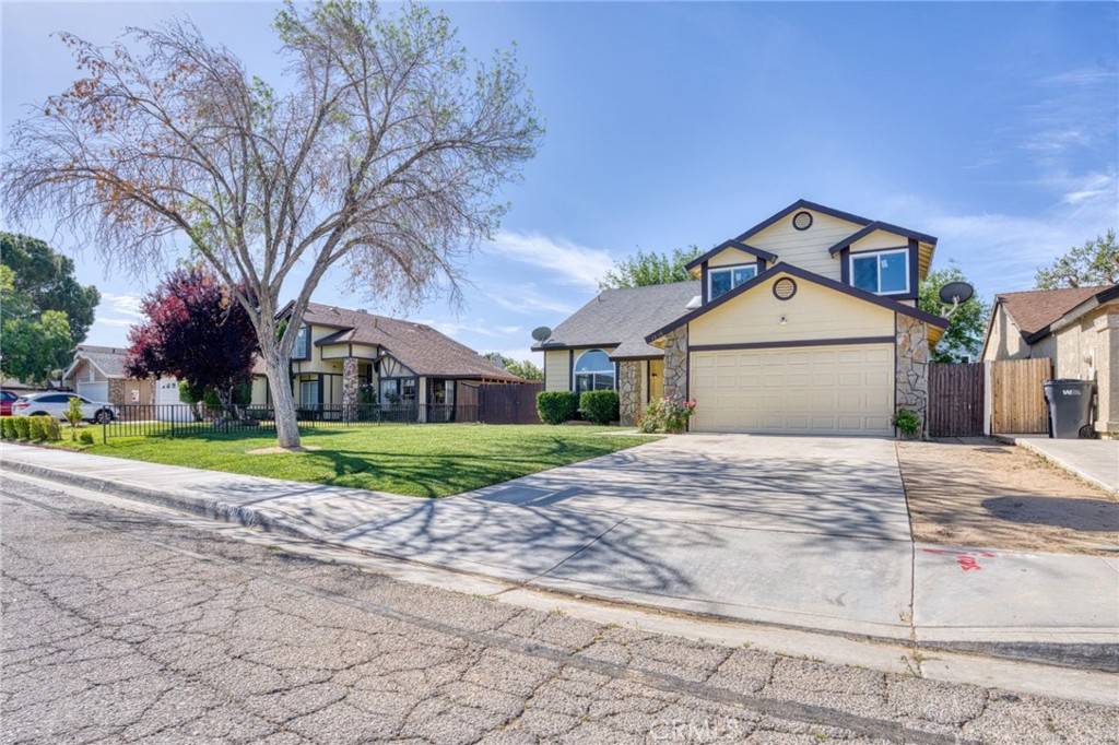 Lancaster, CA 93535,1236 Marion AVE
