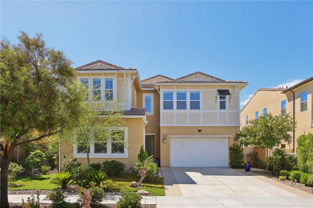 Saugus, CA 91350,27631 Camellia DR