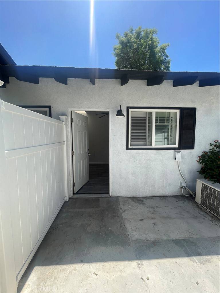 Canoga Park, CA 91304,7844 Nevada Avenue