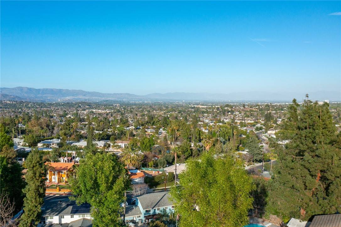 Woodland Hills, CA 91367,5630 Blanco AVE