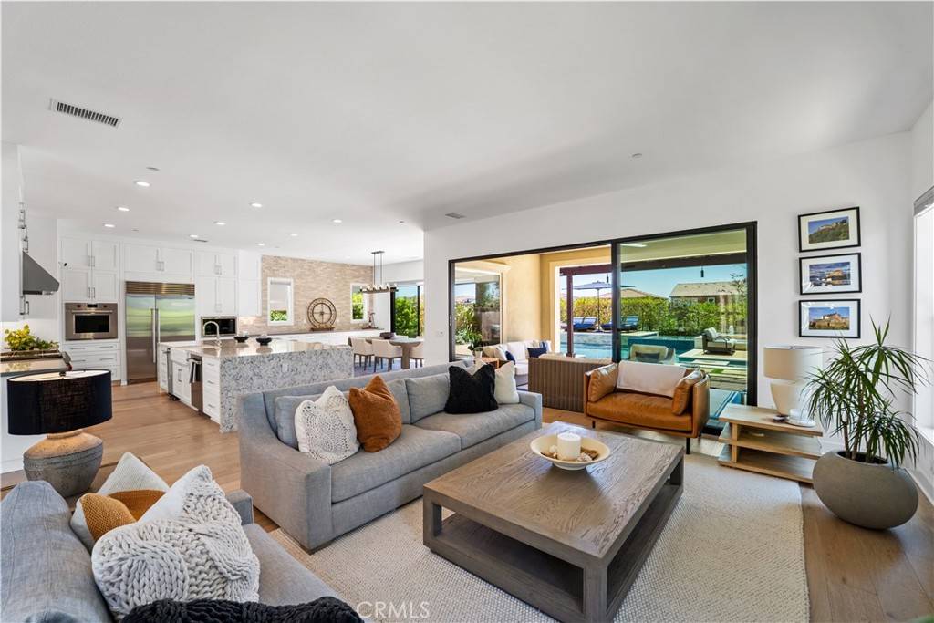 Porter Ranch, CA 91326,20678 W Wood Rose CT