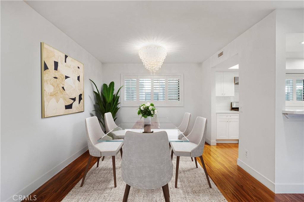 Sherman Oaks, CA 91403,4542 Willis AVE #201