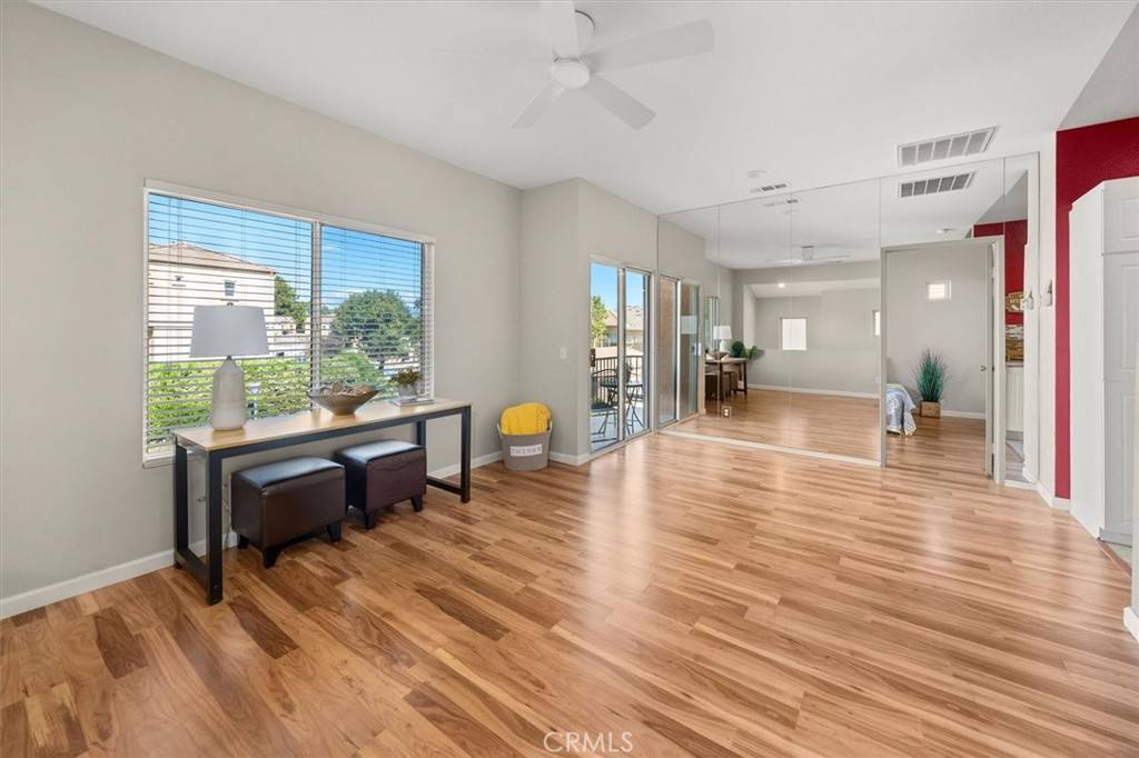 Valencia, CA 91354,26949 Hillsborough #43