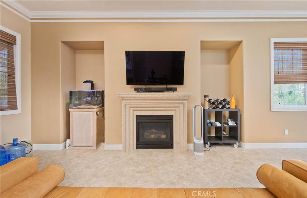 Chatsworth, CA 91311,21953 Bella Vista PL