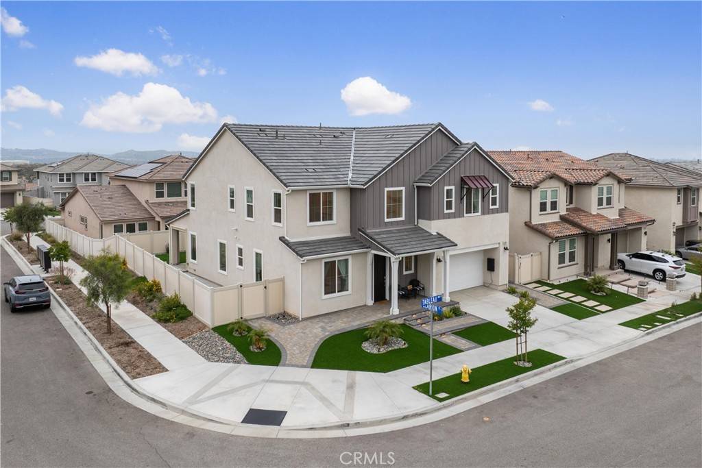 Saugus, CA 91350,18100 Tableau WAY
