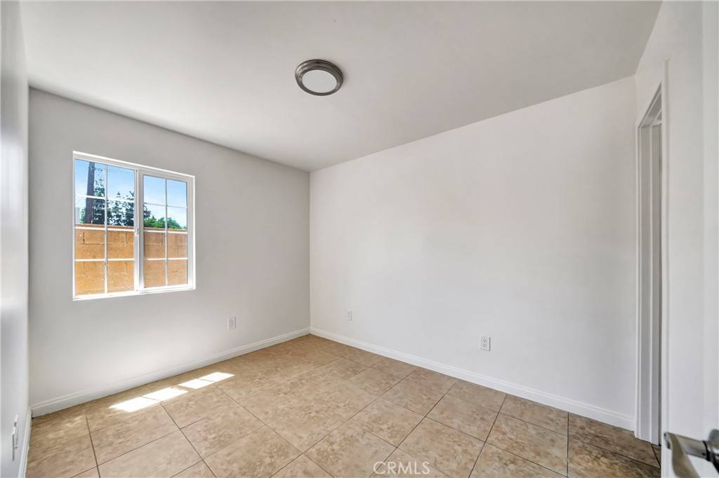 North Hollywood, CA 91605,6825 Simpson AVE