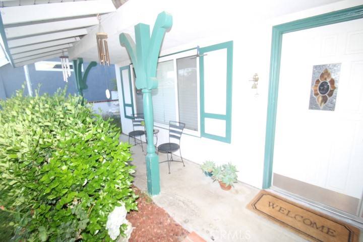 Canyon Country, CA 91351,19555 Chadway ST