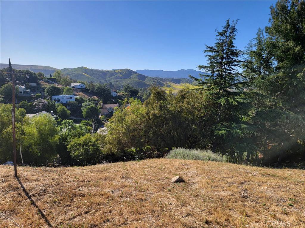 Agoura Hills, CA 91301,28343 Foothill DR