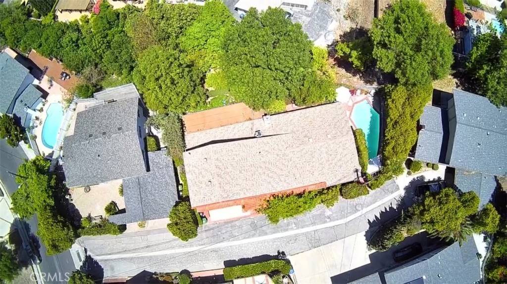 22633 Crespi ST Woodland Hills, CA 91364