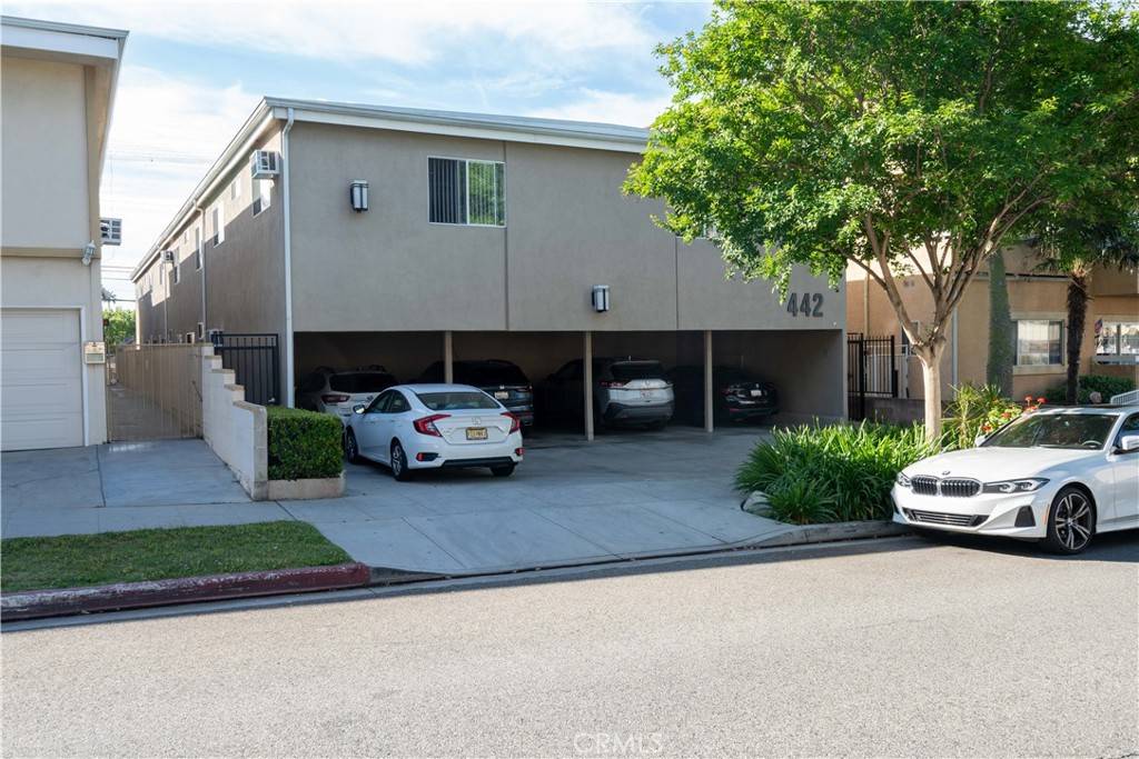 Burbank, CA 91501,442 E Santa Anita AVE