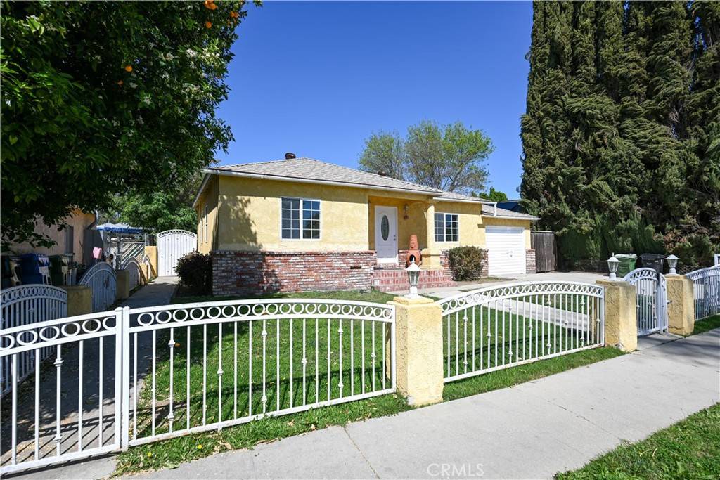 Reseda, CA 91335,6437 Enfield AVE