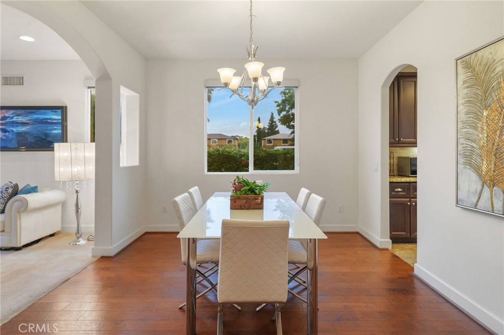 Tarzana, CA 91335,18141 Topham ST
